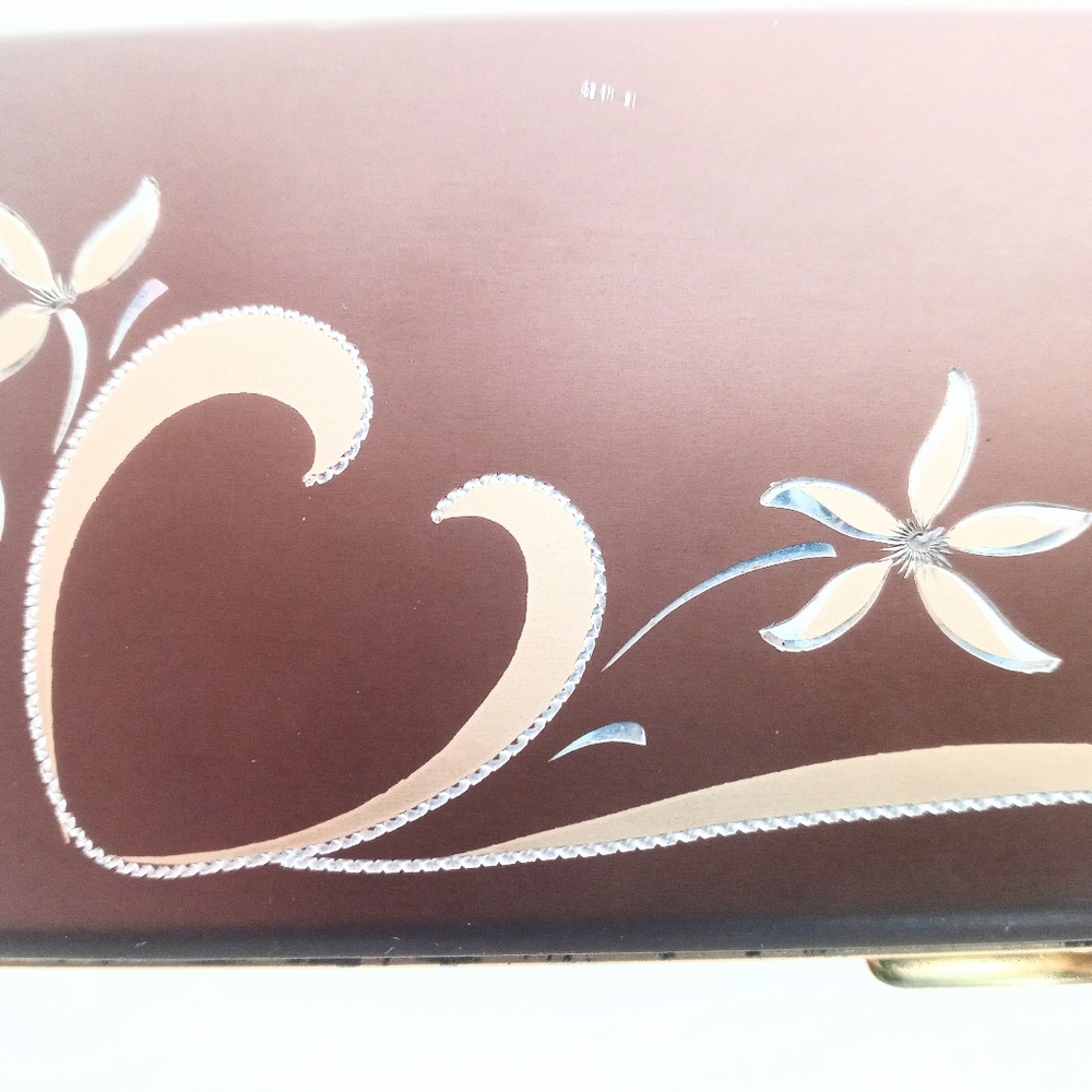 Vintage Art Deco Marhill Fifth Avenue Hand Engraved Cigarette Gold Case Lighter